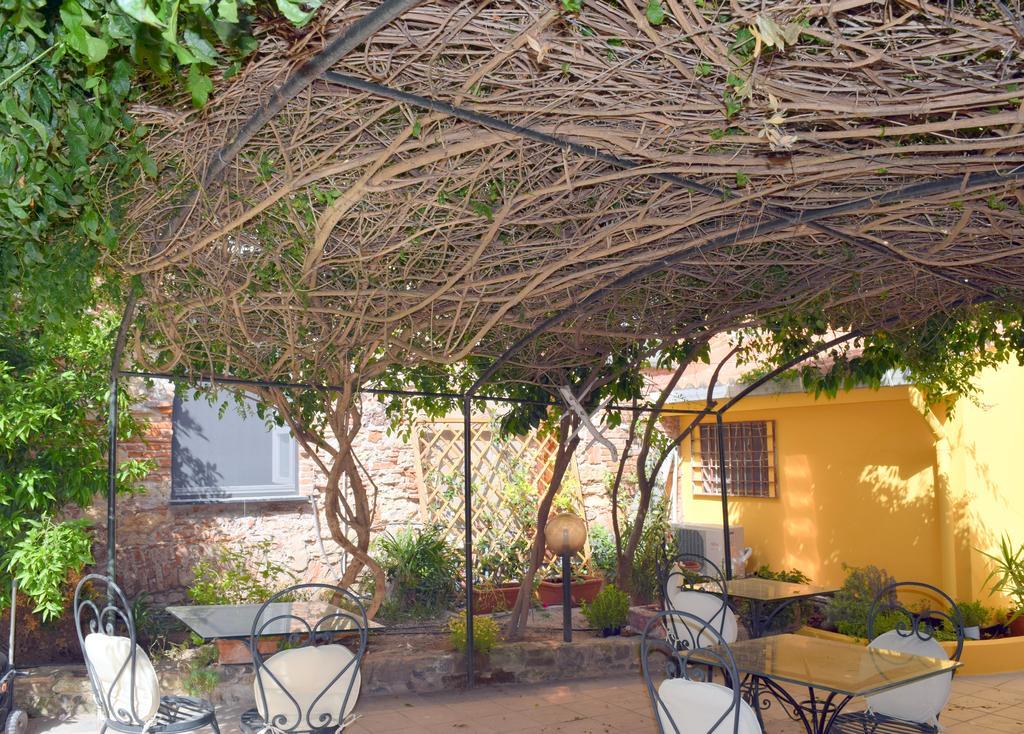 Eleonora Room & Breakfast Oristano Exterior photo